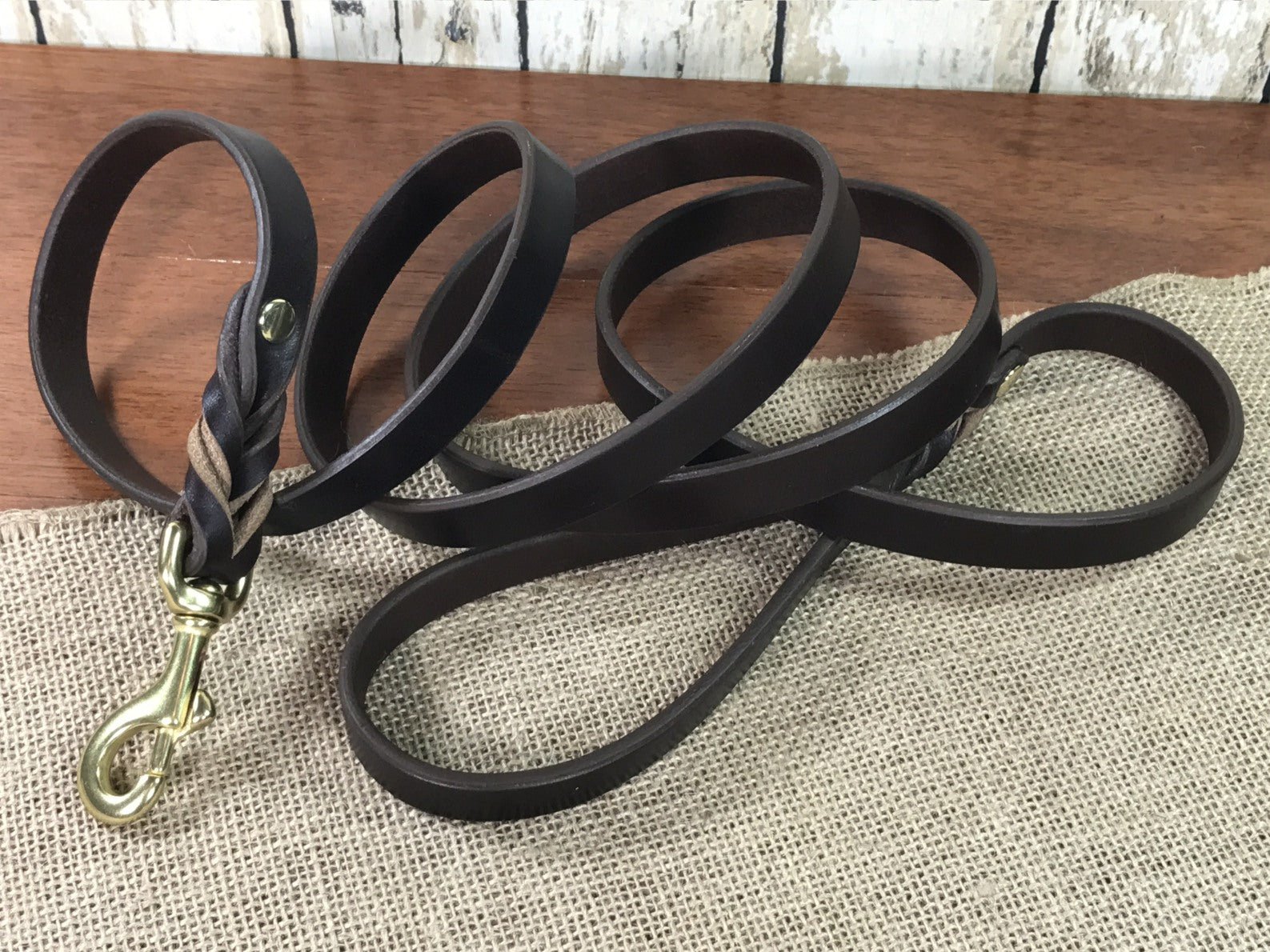 Traditional Leather Dog Leash