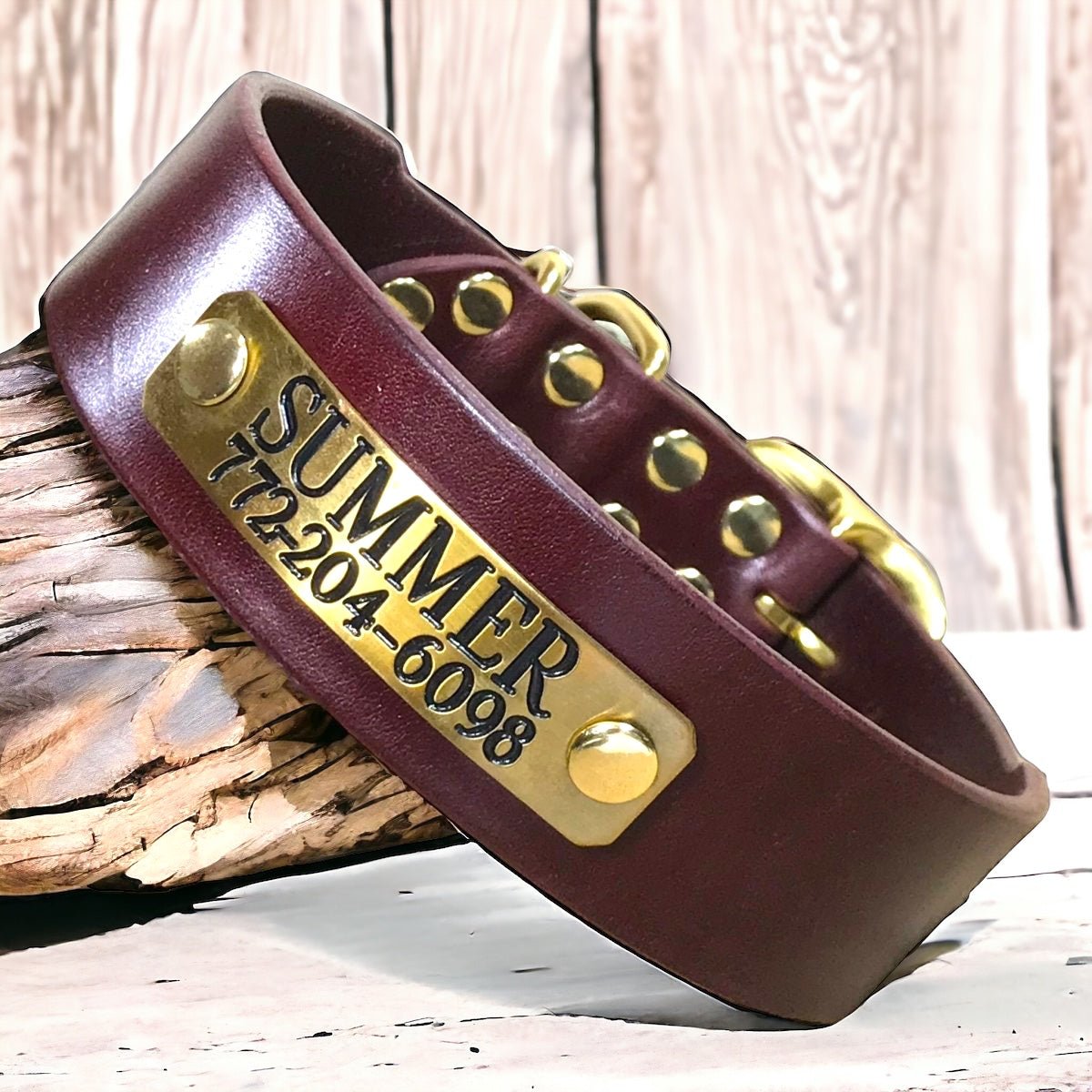 1.5" Wide Basic Leather Dog Collar with Nameplate