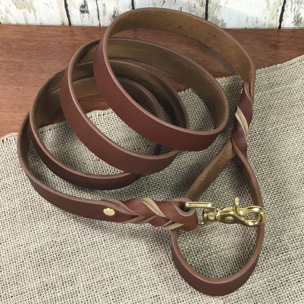 Traditional Leather Dog Leash