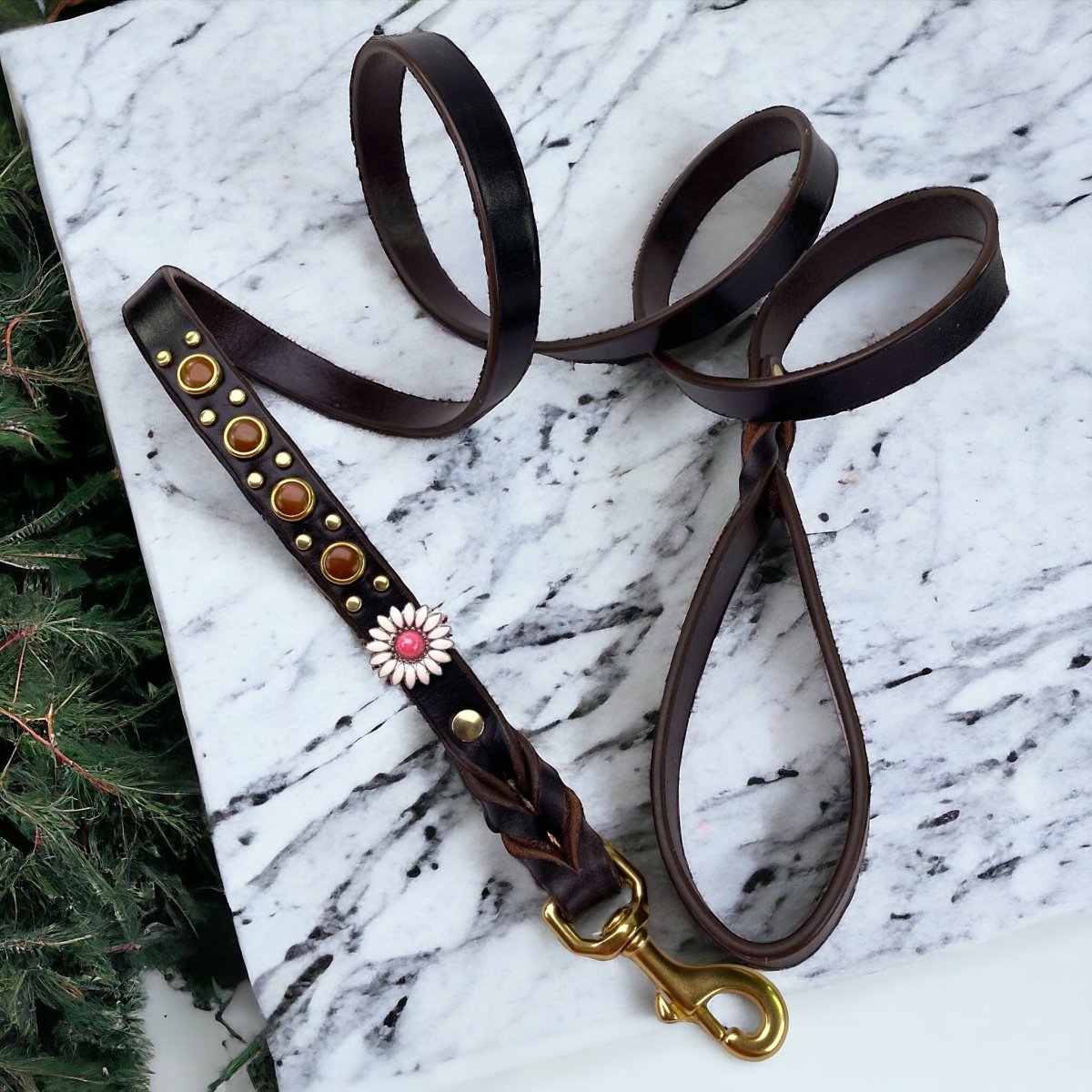 Yessena Nameplate Leather Dog Collar