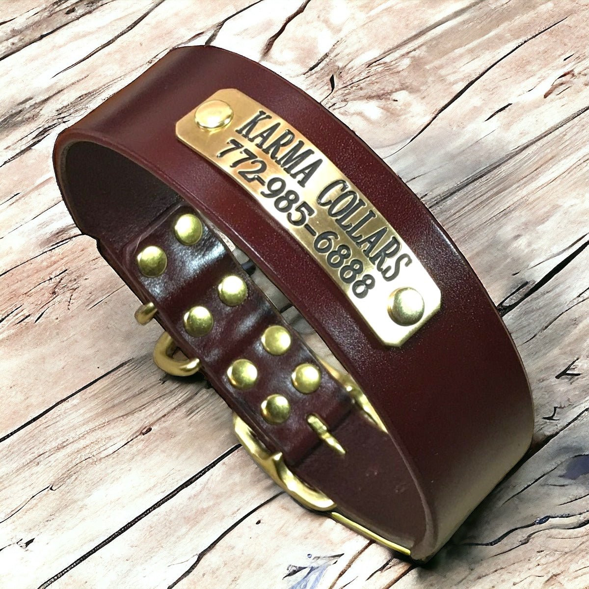 1.5" Wide Basic Leather Dog Collar with Nameplate